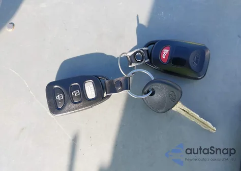 2016 Hyundai Elantra Se z USA, uszkodzony, nr VIN KMHDH4AE1GU504163